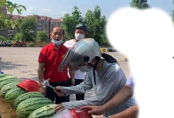 龙泉古镇吃瓜事件,一场网络热议背后的真相揭秘