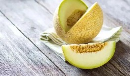 秋天吃哈密瓜好吗,哈密瓜的秋季享用指南