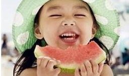 昨晚梦见自己吃瓜,一梦穿越，我与瓜果的奇幻之旅