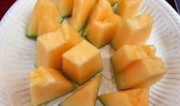 吃蜜瓜喉咙干,喉咙干渴的夏日解渴秘籍