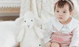 小西瓜吃瓜日常,小西瓜的甜蜜瓜果时光