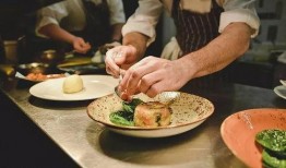 法国餐厅吃瓜群众,揭秘美食背后的故事