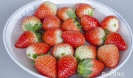 吃颗草莓瓜,甜蜜诱惑，舌尖上的夏日风情