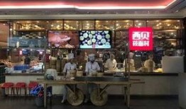 吃快餐排队吃瓜,吃瓜群众围观