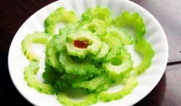 变身转场吃瓜,转场吃瓜，揭秘异世界奇幻之旅