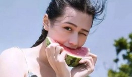 吃瓜头像 单人图片女生,揭秘吃瓜头像背后的美丽女生