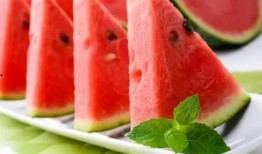 米娅吃瓜,揭秘娱乐圈幕后故事