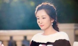 秦海璐吃瓜梳头姐弟