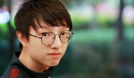 李莲花吃瓜看戏,闲看人间烟火，笑谈世间百态